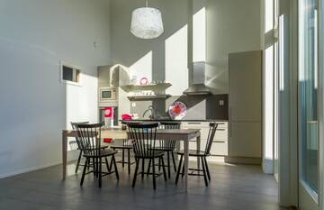 Фото номера Вилла с 3 спальнями - С видом на пляж Виллы Strandby Villas Käringsund г. Экерё 8