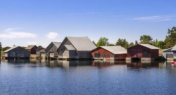 Фото номера Вилла с 3 спальнями - С видом на пляж Виллы Strandby Villas Käringsund г. Экерё 3